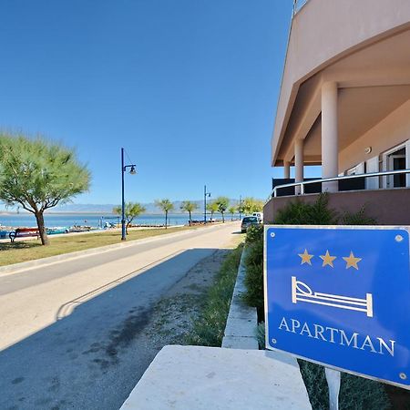 Apartments Clara Nin Luaran gambar