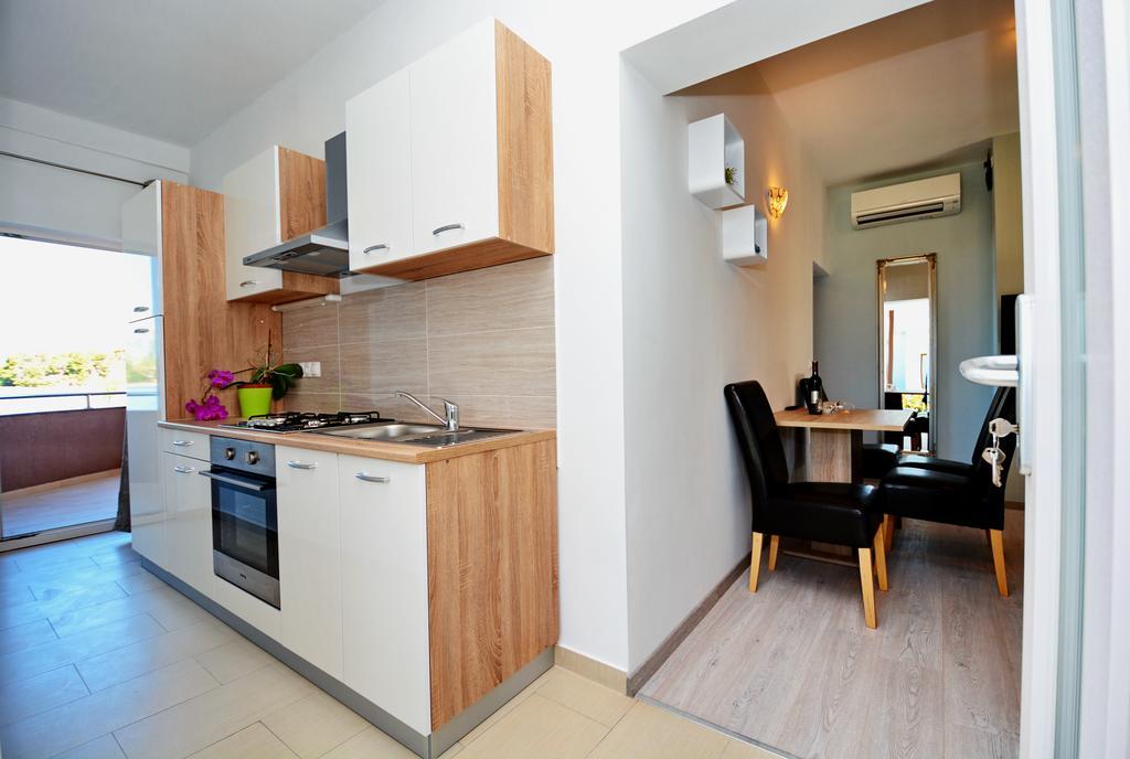 Apartments Clara Nin Luaran gambar